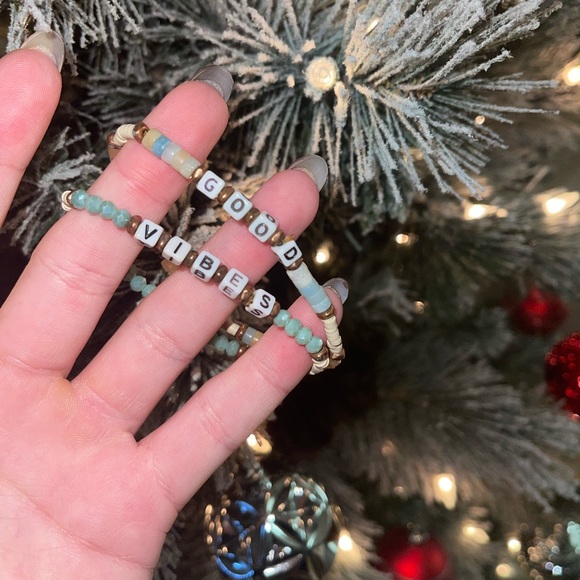 Altar’d State Good Vibes Bracelets 🌊 - Picture 1 of 3